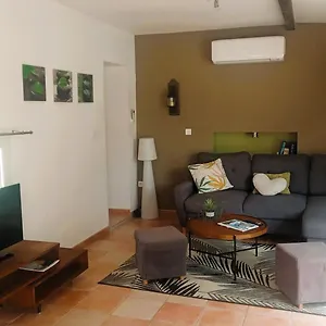 Privé, A Pied Piscine, Parking 2 Voitures, 3 2 Sdb Sainte-Maxime